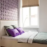 Romantic Apartments - 2Br In Old Town , 5 Min To Opera Lviv