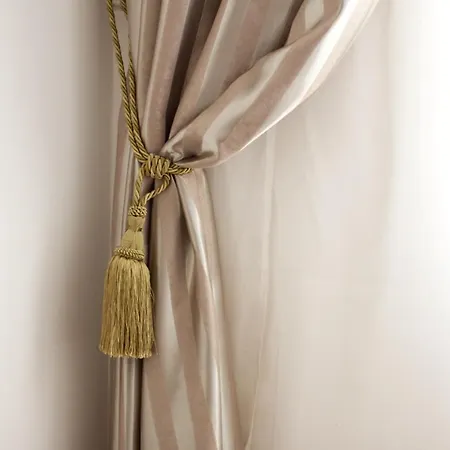 Romantic - Old Center Leópolis