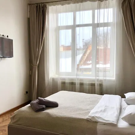Appartamento Romantic - 2br In Old Town , 5 Min To Opera Leopoli