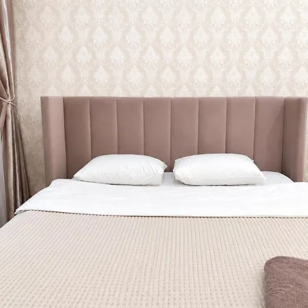Romantic - 2br In Old Town , 5 Min To Opera